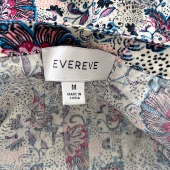 Evereve Lori Floral Pintuck Popover Blouse Medium - Picture 7 of 9